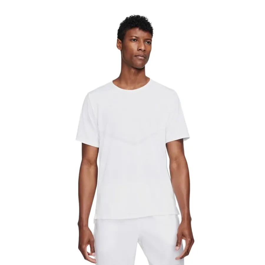 Imagen 1 de 5 de Remera Nike Dri-FIT Rise 365-BLANCO