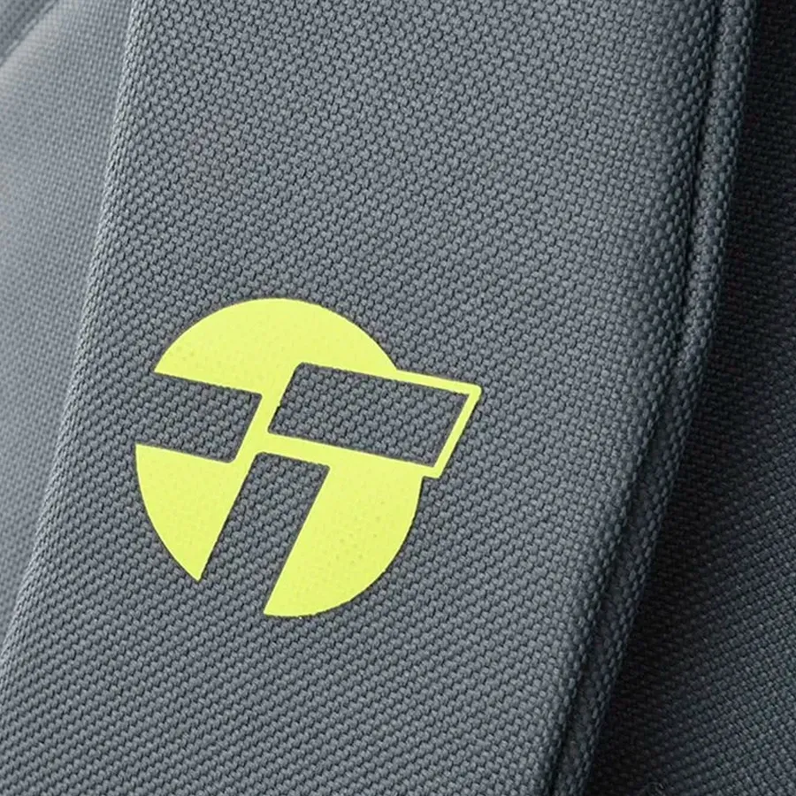 Imagen 3 de 4 de Mochila Street-GRIS/LIMA