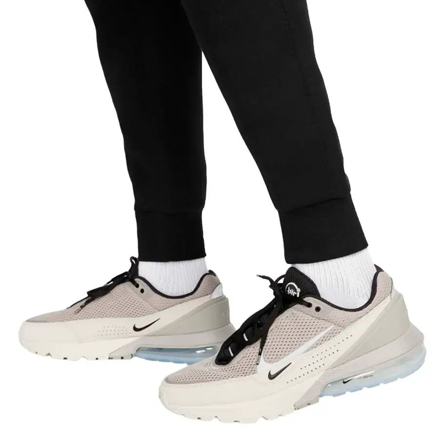 Imagen 5 de 6 de Pantalón Nike Tech Fleece-NEGRO