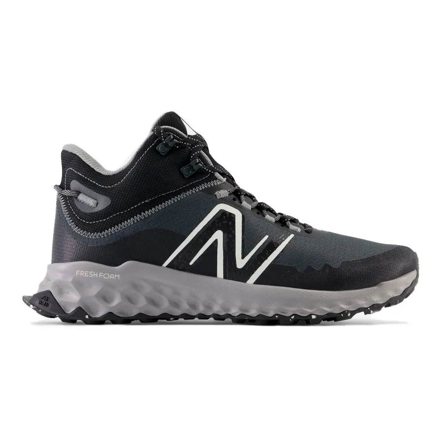 Imagen 0 de 5 de Zapatillas New Balance Fresh Foam Garoé-NEGRO/GRIS