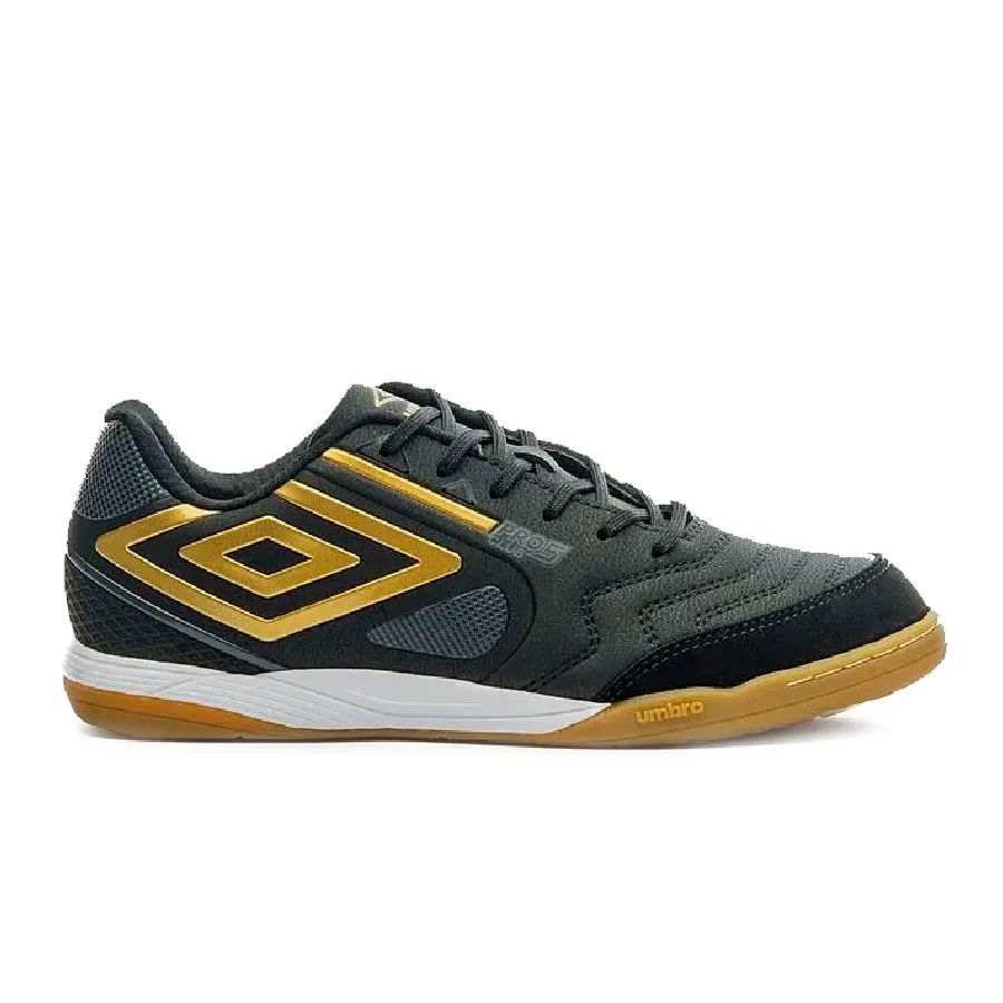 Imagen 0 de 4 de Botines Umbro Pro 5 Bump Club In-NEGRO/DORADO