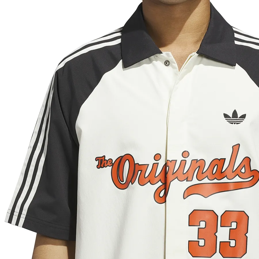 Imagen 3 de 5 de Remera adidas originals Winter Shooter-BLANCO/NEGRO