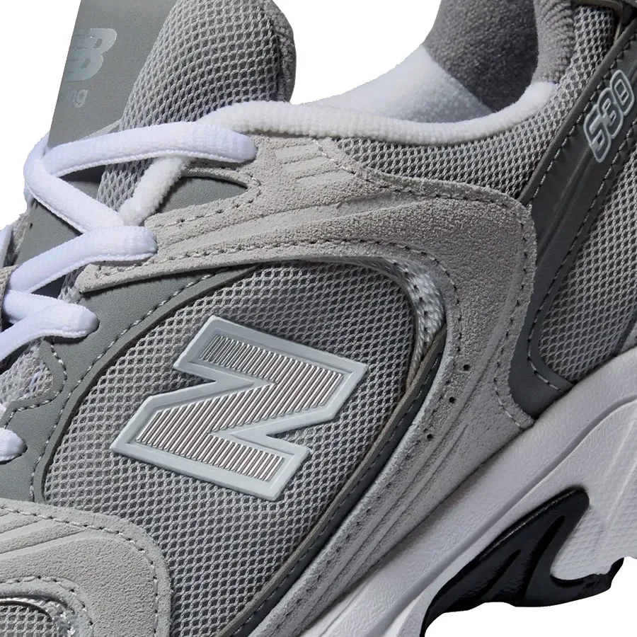 Imagen 5 de 6 de Zapatillas New Balance 530-GRIS/BLANCO