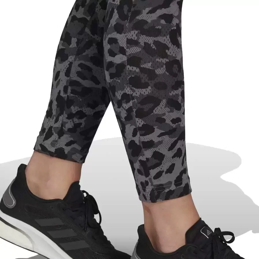 Imagen 4 de 6 de Calza adidas Sportswear Estampado De Leopardo-GRAFITO/NEGRO