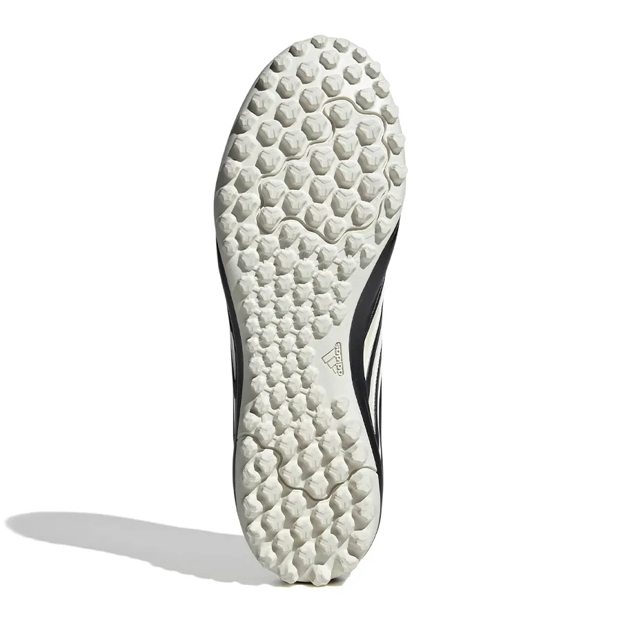 Imagen 4 de 7 de Botines adidas Tf Copa Pure IV Club-NEGRO/ROJO/BLANCO