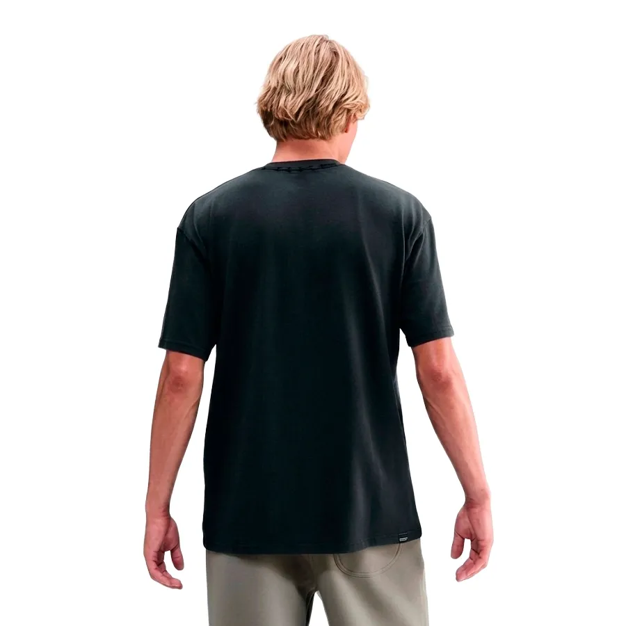 Imagen 1 de 3 de Remera Nike Collar Print-GRAFITO