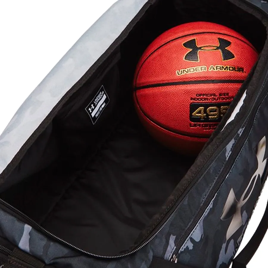 Imagen 1 de 4 de Bolso Under Armour Undeniable 5.0 Duffle MD-CAMUFLADO/NEGRO