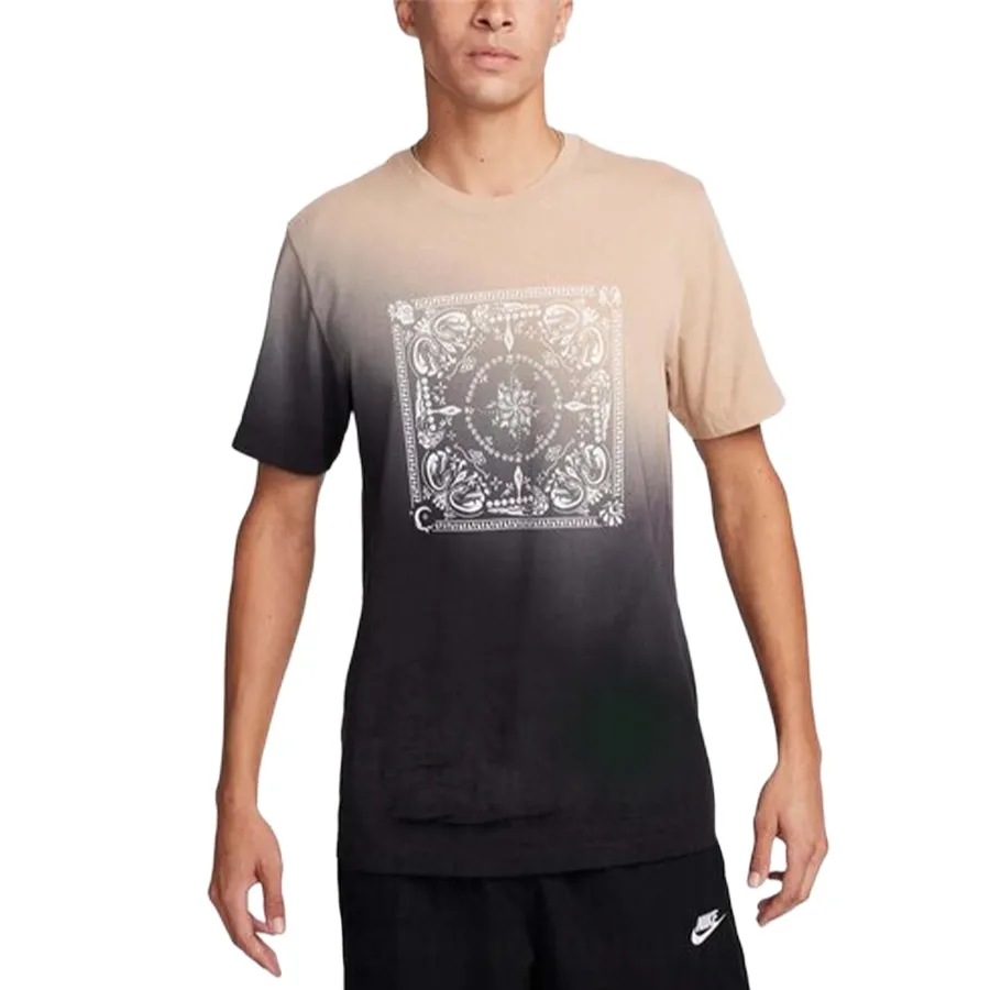 Imagen 0 de 4 de Remera Nike Día de Muertos-NEGRO/CRUDO
