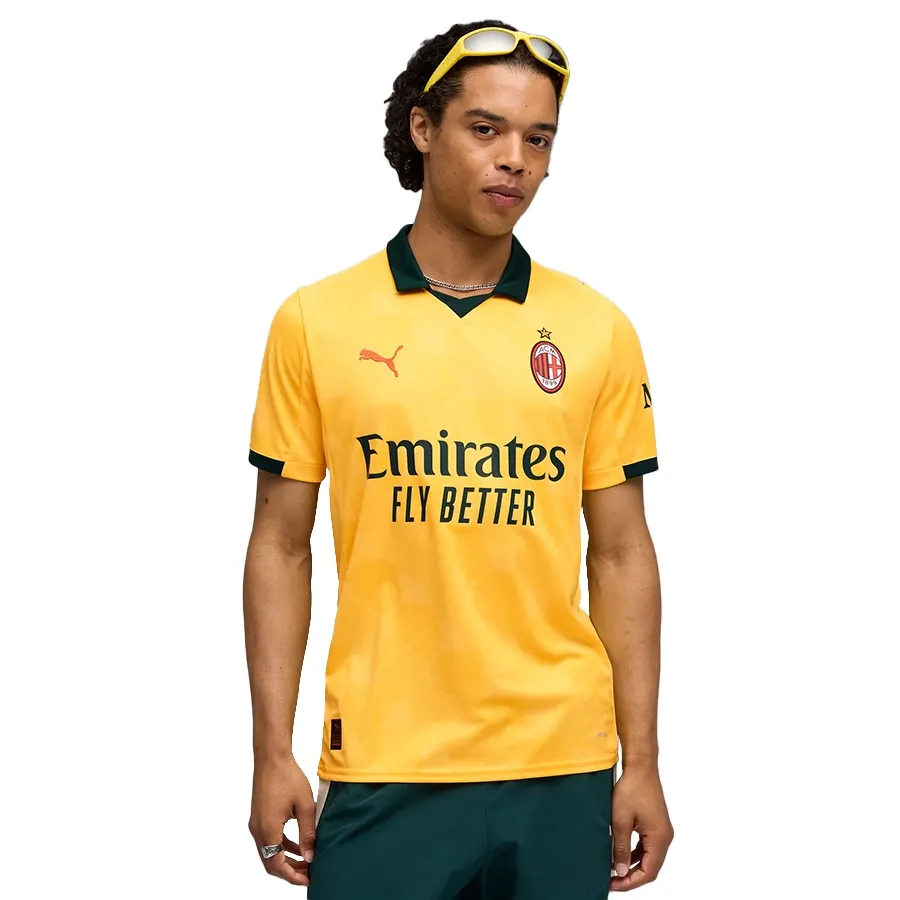 Imagen 0 de 5 de Camiseta Puma AC Milan 25/26 Alternativa-AMARILLO/VERDE