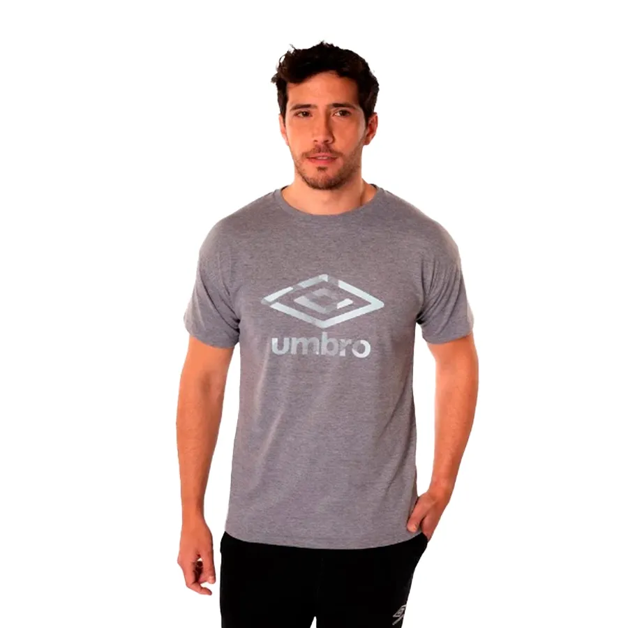 Imagen 0 de 3 de Remera Umbro Push-GRIS