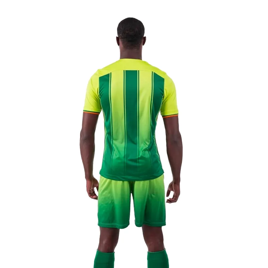 Imagen 2 de 3 de Conjunto Joma Set Proliga-VERDE
