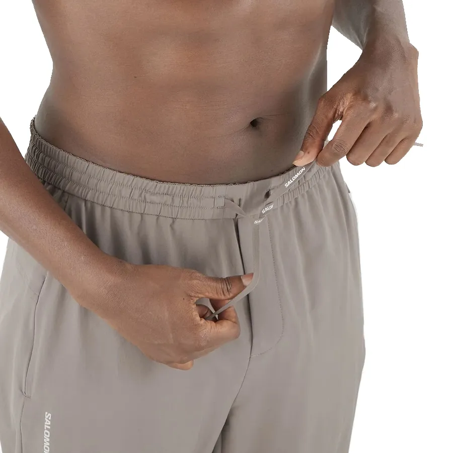 Imagen 3 de 4 de Pantalón Salomon Shakeout Core-GRIS