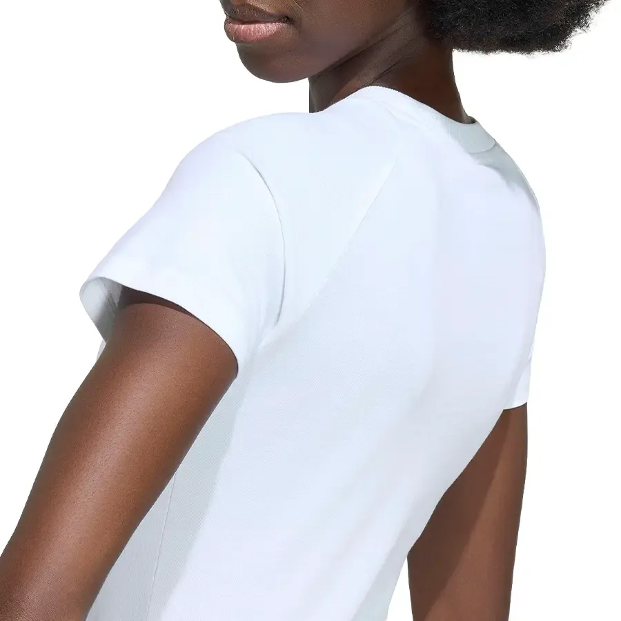 Imagen 4 de 5 de Remera adidas originals Essentials Slim Tee-BLANCO
