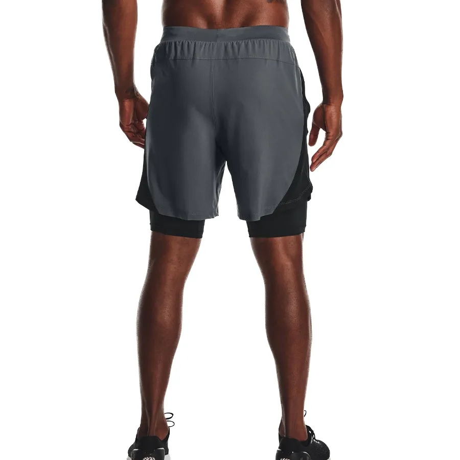 Imagen 1 de 5 de Shorts Under Armour Launch 7'' 2 en 1-GRIS/NEGRO