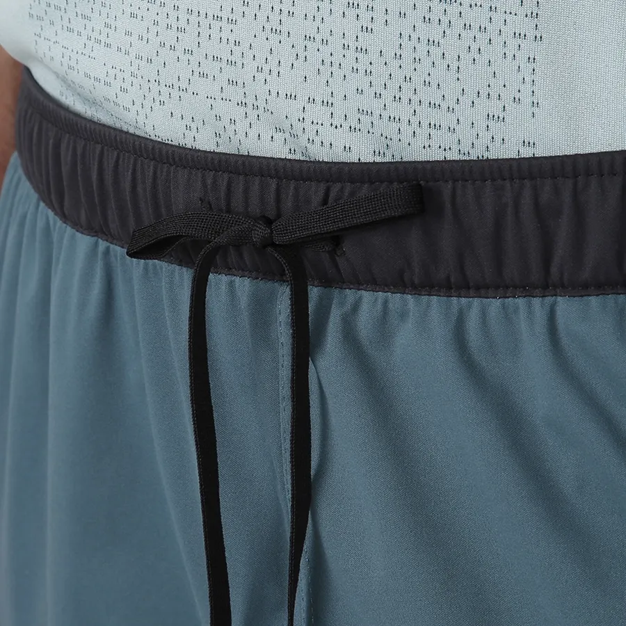 Imagen 2 de 5 de Pantalón Nike Running  Dri-fit Phenom Elite Hombre-VERDE OLIVA/AMARILLO