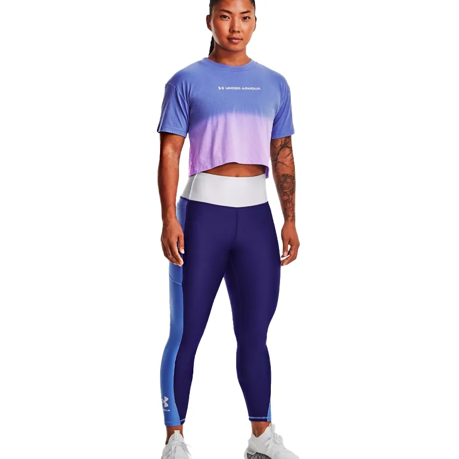 Imagen 2 de 3 de Remera Under Armour Dip Dye Crop-LILA/CELESTE