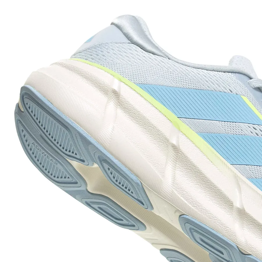 Imagen 2 de 7 de Zapatillas adidas Questar 4-AERO/CELESTE