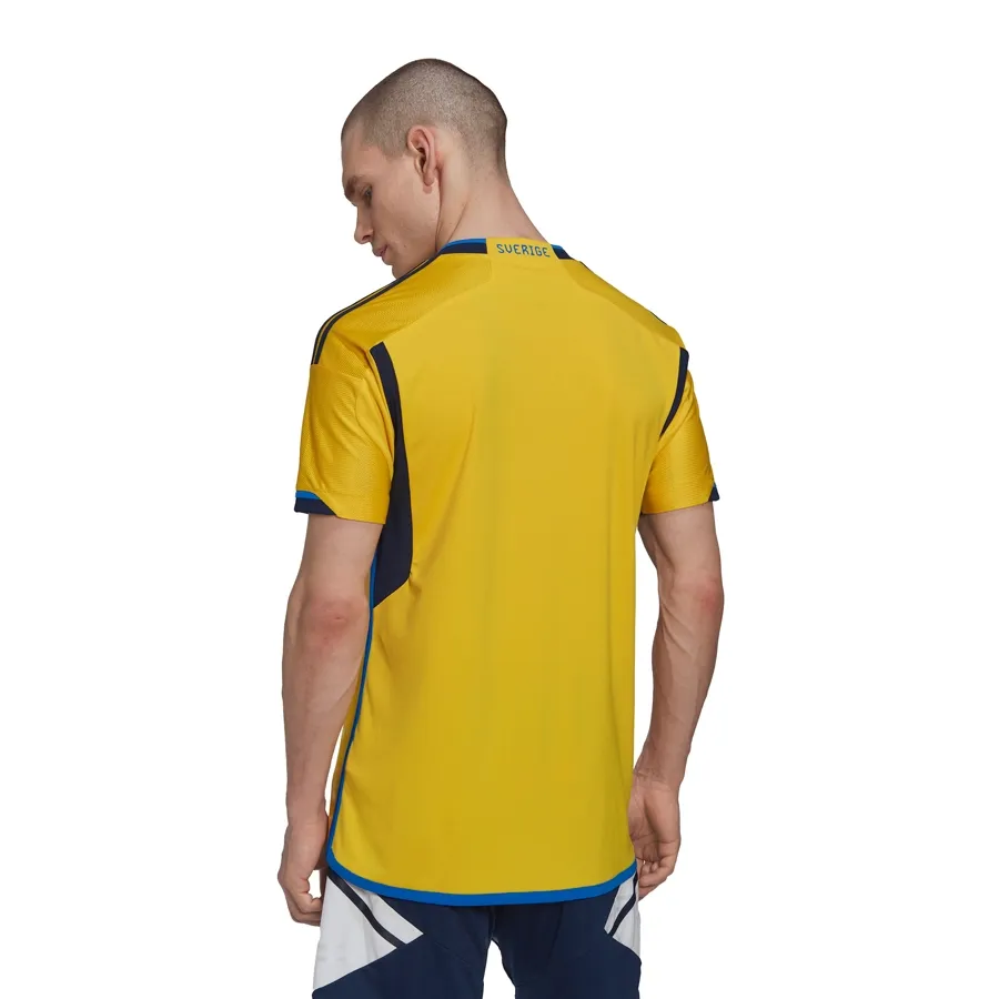 Imagen 3 de 6 de Camiseta adidas Titular Suecia 22-AMARILLO/AZUL
