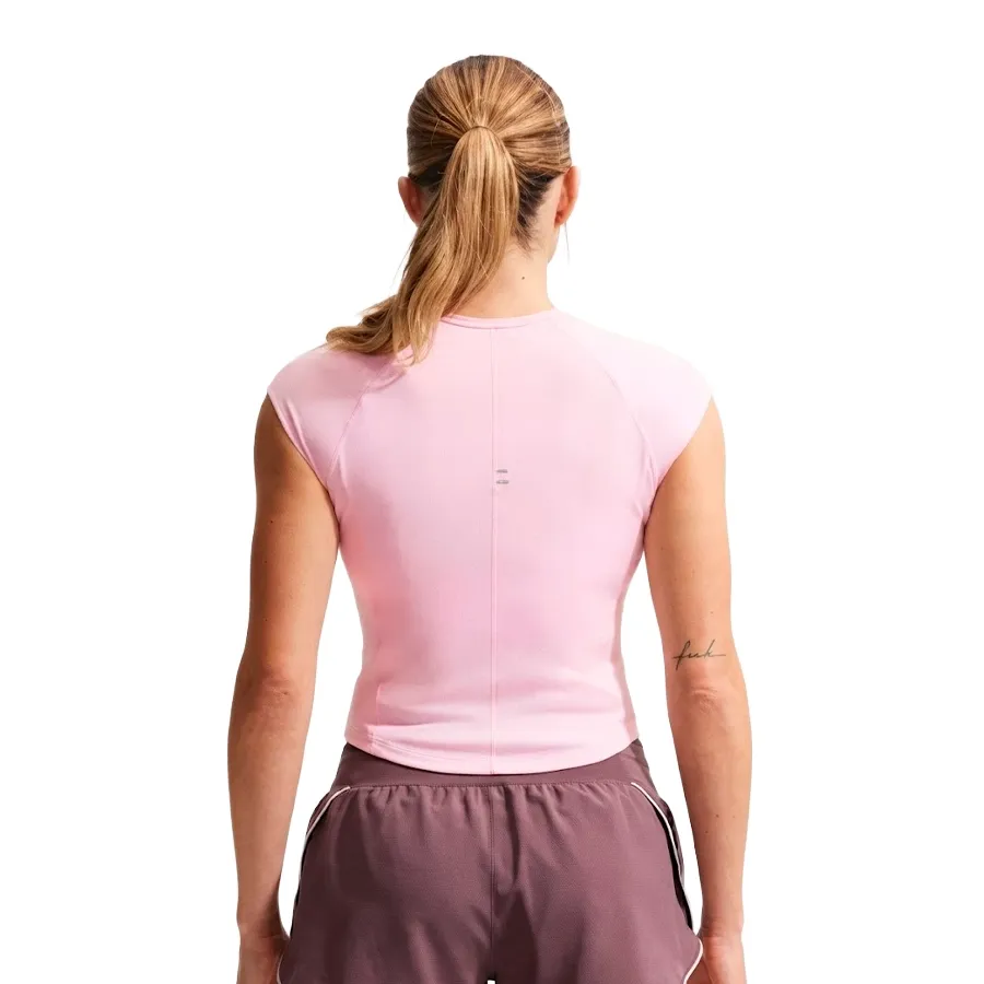 Imagen 1 de 4 de Remera Nike Tempo Swoosh Run-ROSA