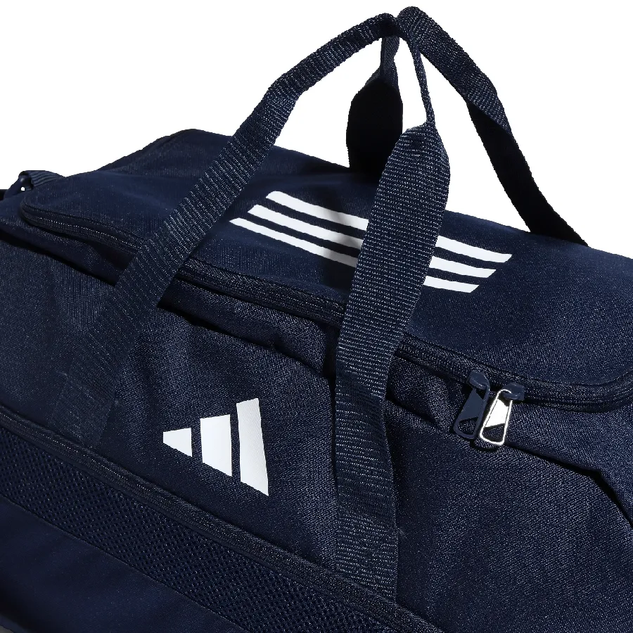 Imagen 3 de 5 de Bolso Deportivo Mediano Tiro League-MARINO/NEGRO/BLANCO