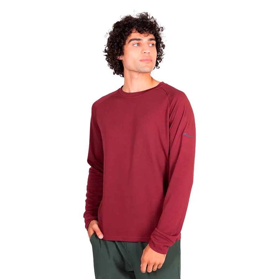 Imagen 0 de 3 de Buzo Saucony Thermal Top Triumph 3D Crew-BORDO
