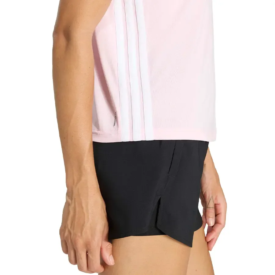 Imagen 4 de 5 de Remera adidas Train Essentials 3 Tiras-ROSA
