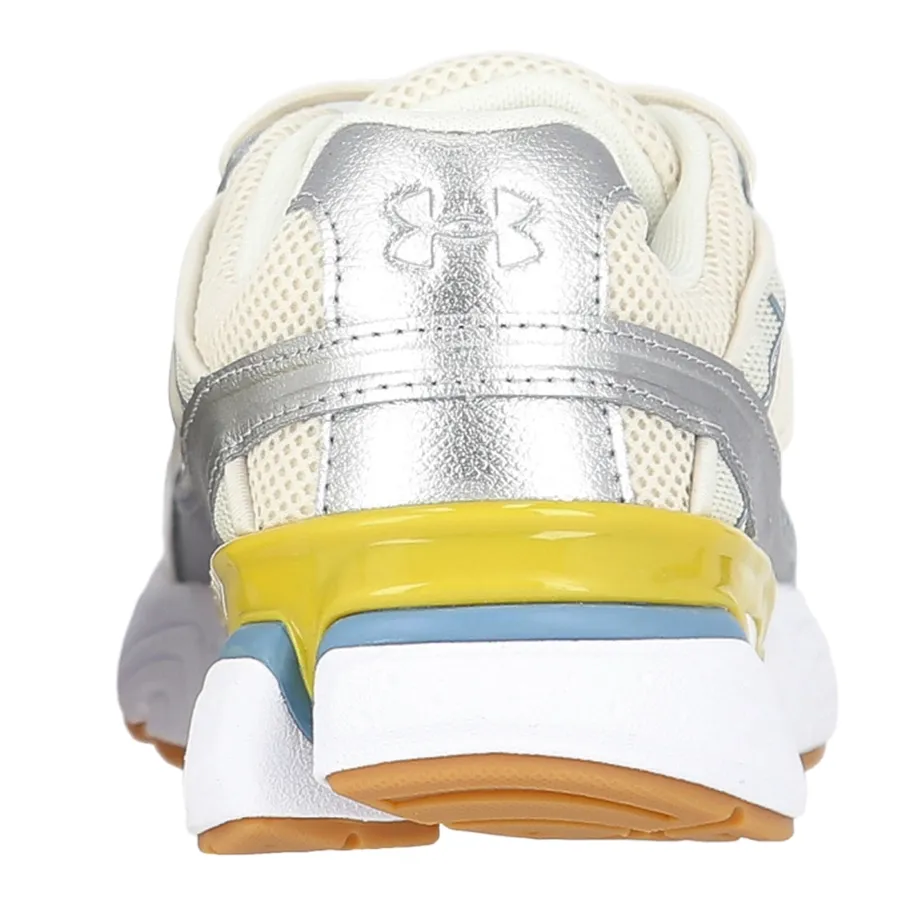 Imagen 6 de 7 de Zapatillas Under Armour Sola-BLANCO/PLATA/AMARILLO