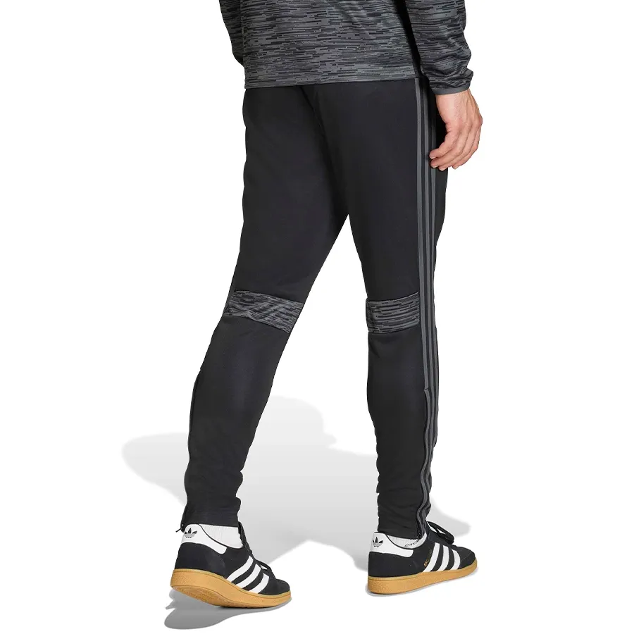 Imagen 1 de 5 de Pantalón adidas Tiro25 Essentials-NEGRO/GRIS