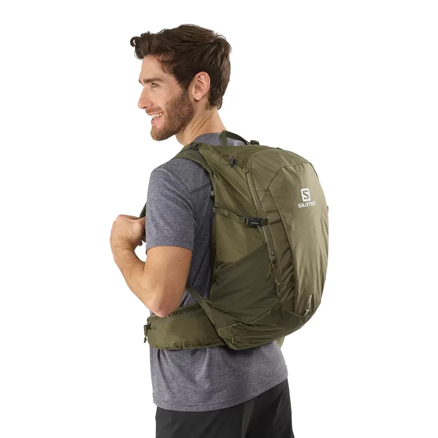 Imagen 2 de 6 de Mochila Salomon Trailblazer 30-OLIVA