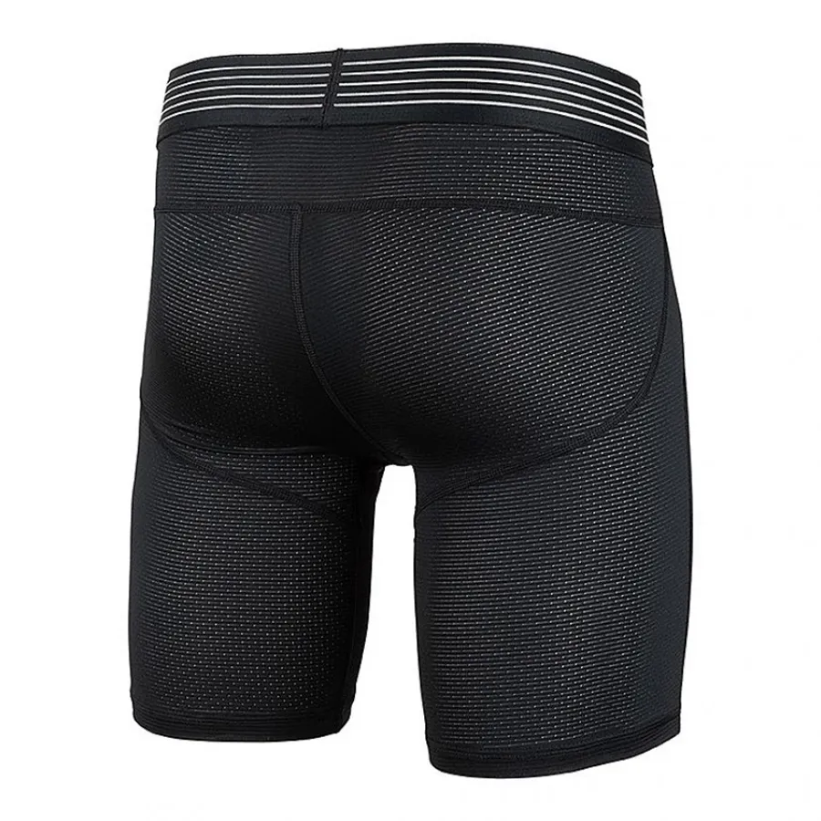 Imagen 2 de 4 de Shorts Nike Pro Hypercool 6IN PR-NEGRO