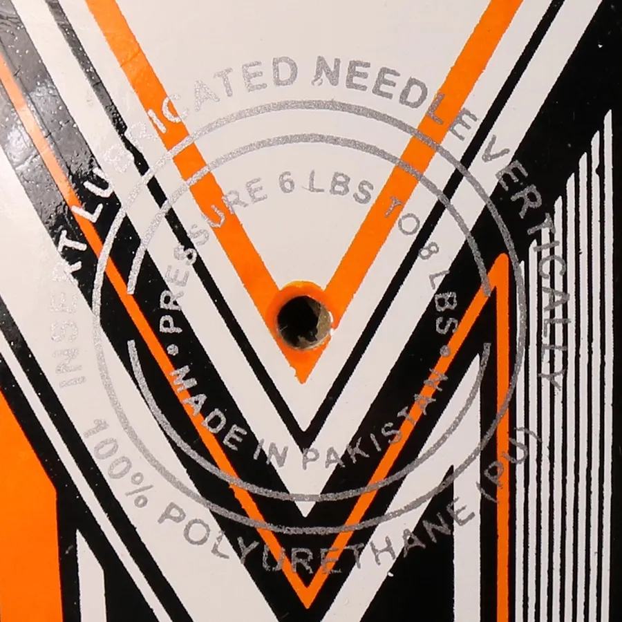 Imagen 2 de 3 de Pelota Sport Balls Futbol Striker-BLANCO/NEGRO/NARANJA