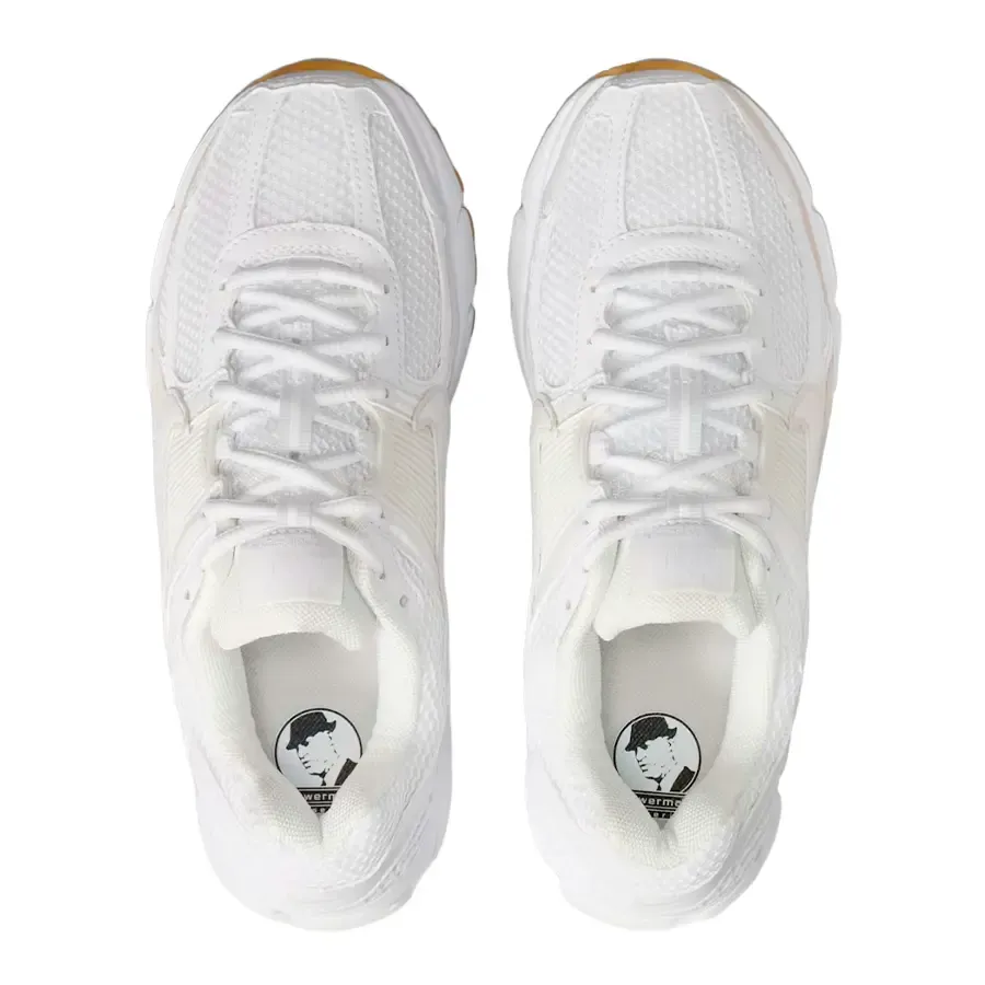 Imagen 3 de 8 de Zapatillas Nike Zoom Vomero 5-BLANCO/BEIGE