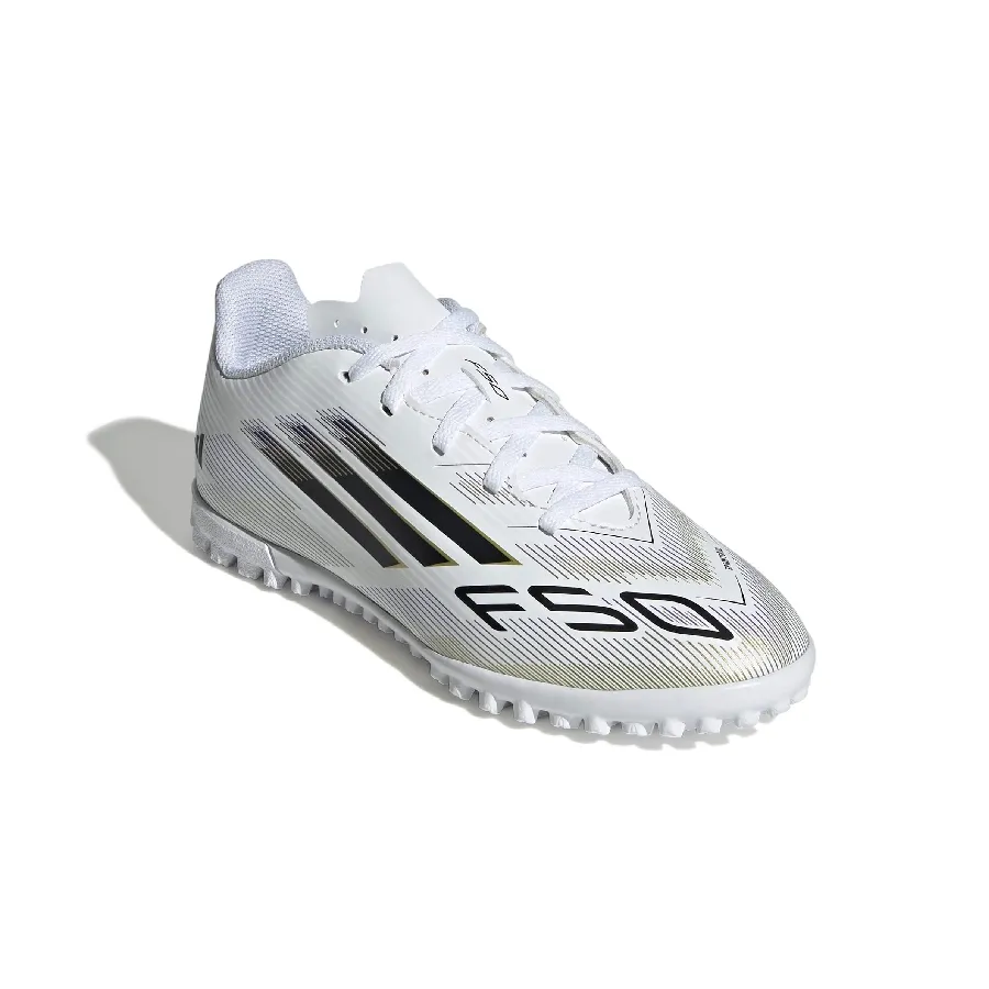 Imagen 1 de 7 de Botines adidas F50 Club Tf-BLANCO/NEGRO/DORADO