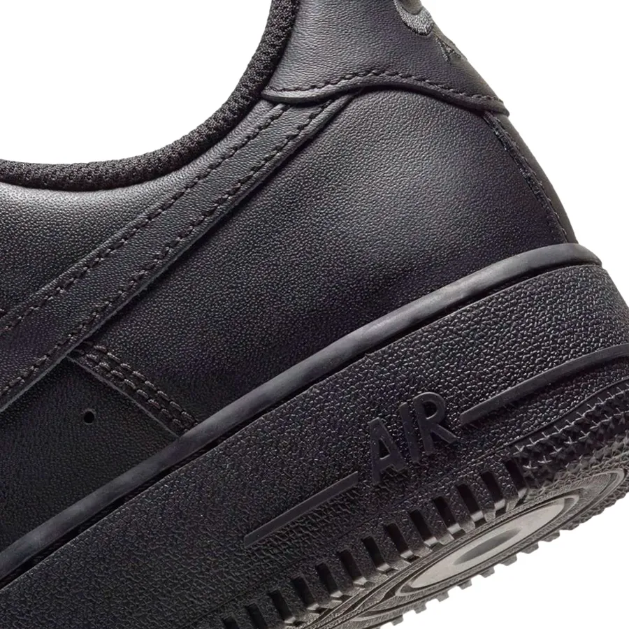 Imagen 3 de 8 de Zapatillas Nike Air Force 1 07-NEGRO
