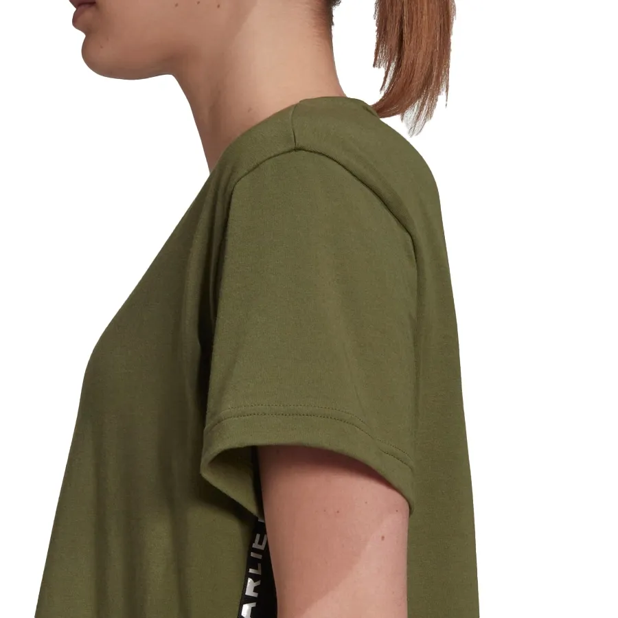 Imagen 4 de 7 de Remera adidas Karlie Kloss-VERDE/NEGRO