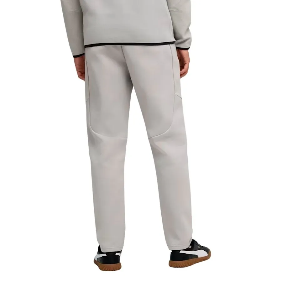 Imagen 1 de 4 de Pantalón Puma Evostripe-GRIS