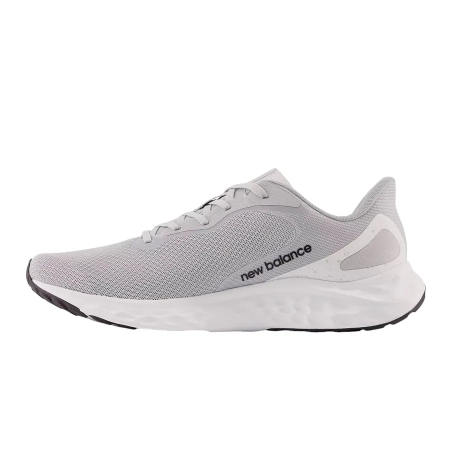 Imagen 2 de 5 de Zapatillas New Balance Fresh Foam Arishi v4-GRIS/BLANCO