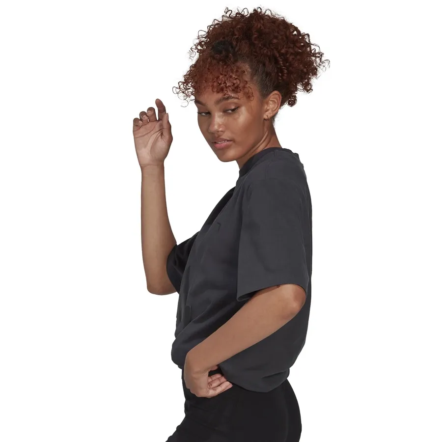 Imagen 2 de 5 de Remera adidas -GRAFITO