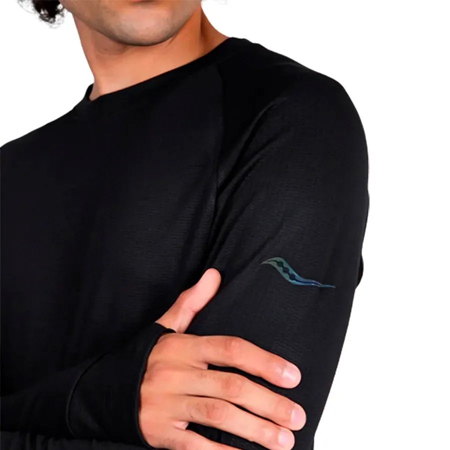 Imagen 3 de 5 de Buzo Saucony Thermal Top Triumph 3D Crew-NEGRO