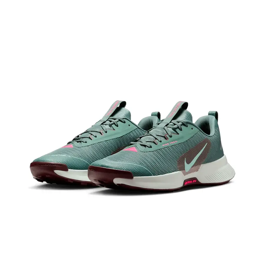 Imagen 1 de 8 de Zapatillas Nike Juniper Trail 3-PETROLEO/BORDO