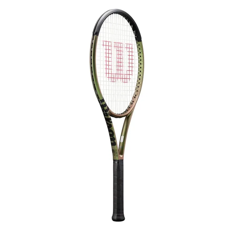 Imagen 3 de 5 de Raqueta Wilson Blade 100L V8-VERDE OLIVA/NEGRO