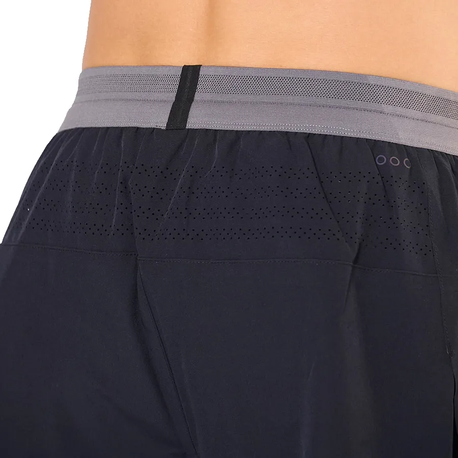Imagen 3 de 4 de Shorts Saucony Kinvara 3"-NEGRO