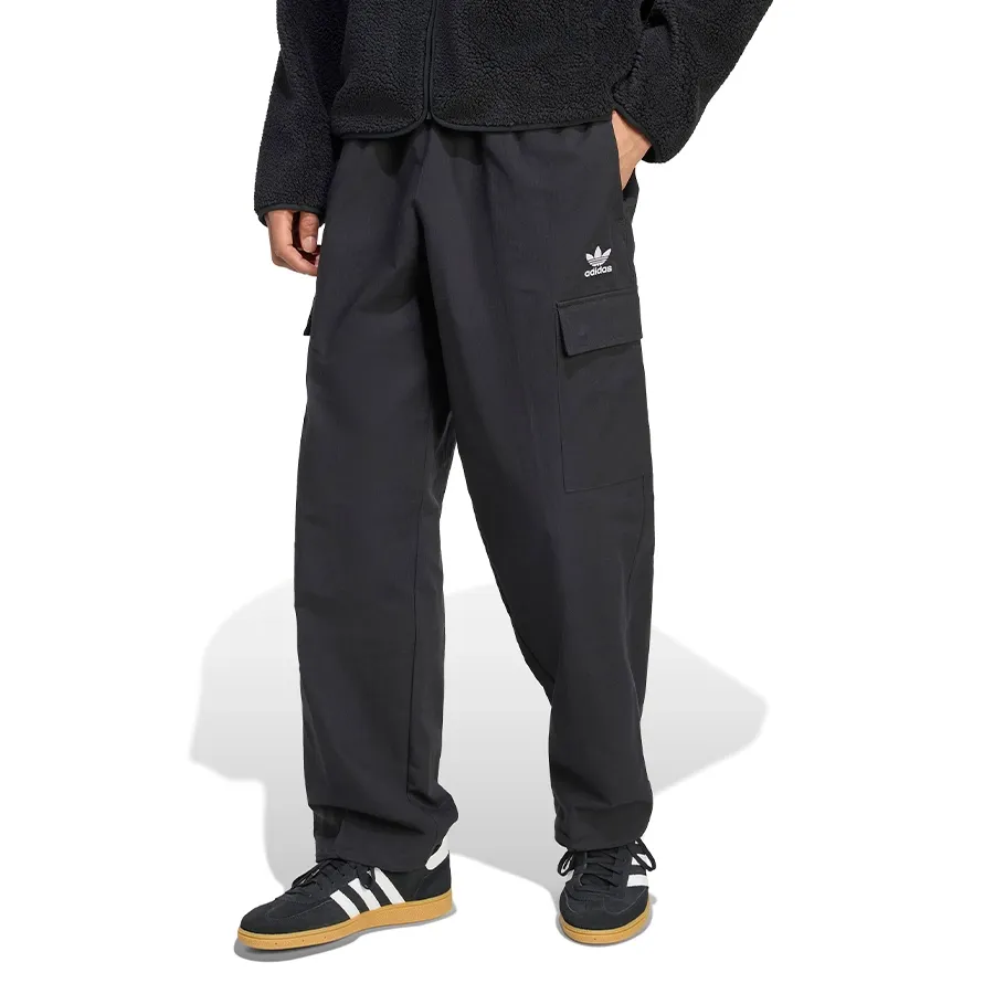 Imagen 1 de 6 de Pantalón adidas originals Essentials-NEGRO