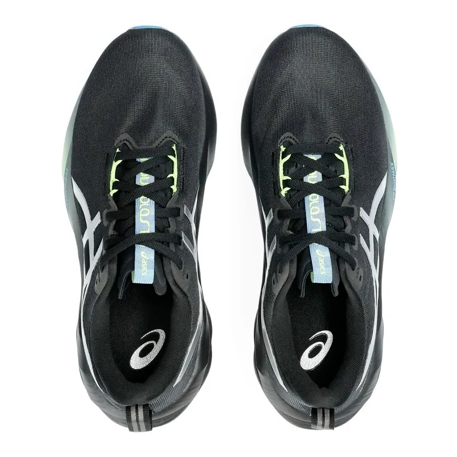 Imagen 3 de 7 de Zapatillas Asics Novablast 5 Luxe-NEGRO/PLATA/LIMA