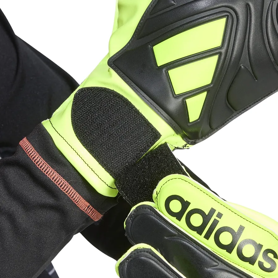 Imagen 2 de 4 de Guantes adidas De Arquero Copa Club-NEGRO/AMARILLO FLUOR