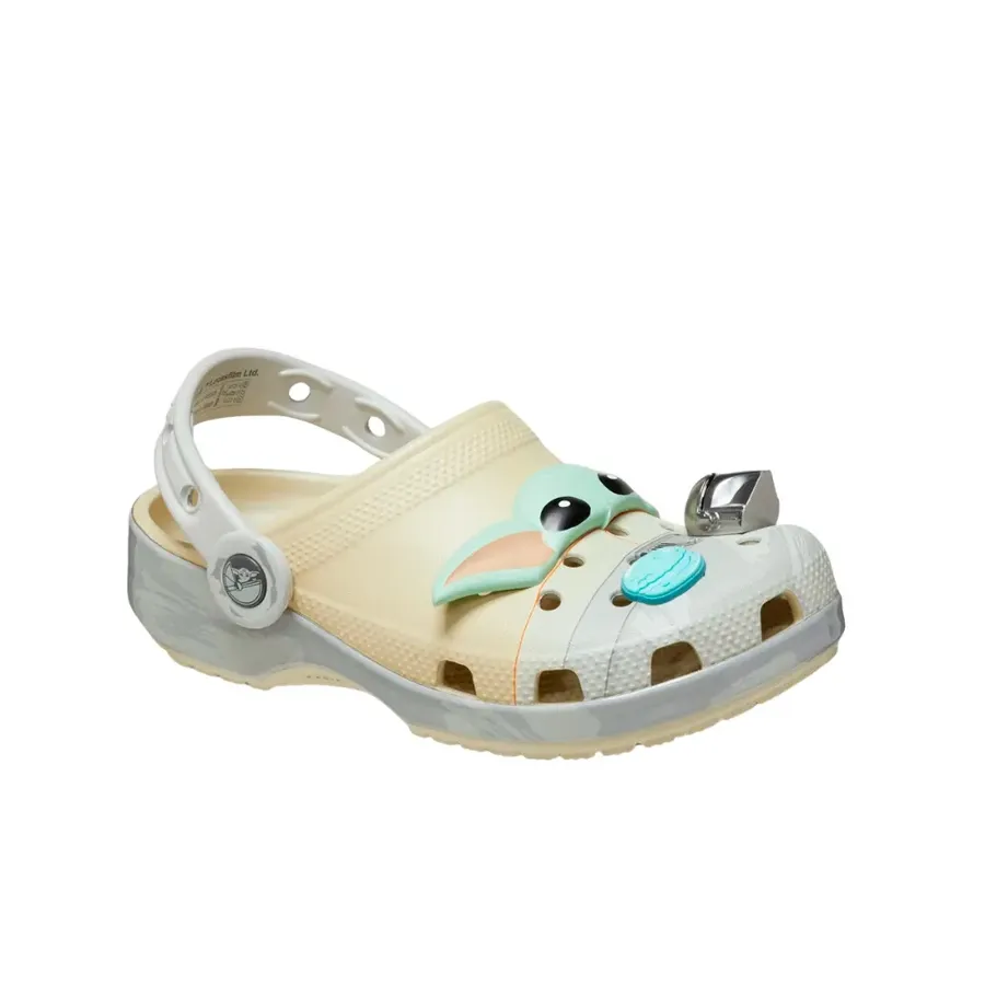Imagen 1 de 6 de Sandalias Crocs Classic Clog Grogu Kids-NATURAL/HUESO