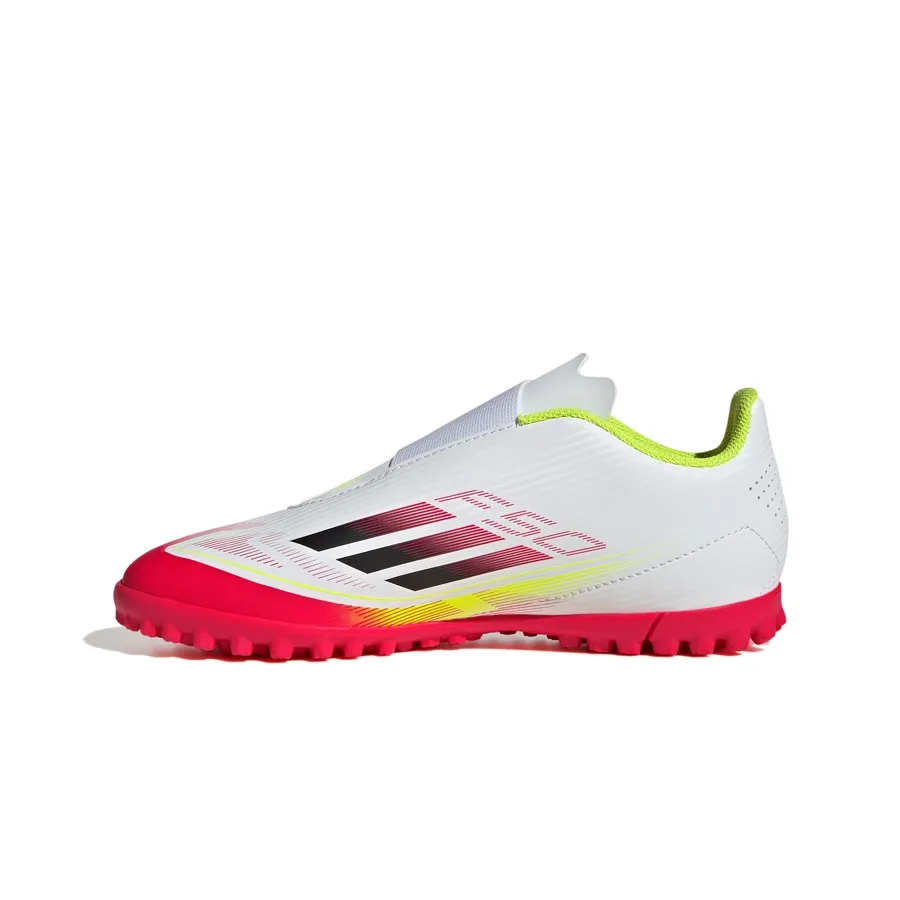 Imagen 2 de 8 de Botines adidas F50 Club-BLANCO/CORAL FLUOR/NEGRO