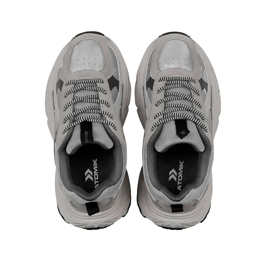 Imagen 2 de 4 de Zapatillas Atomik West Kid-GRIS/NEGRO