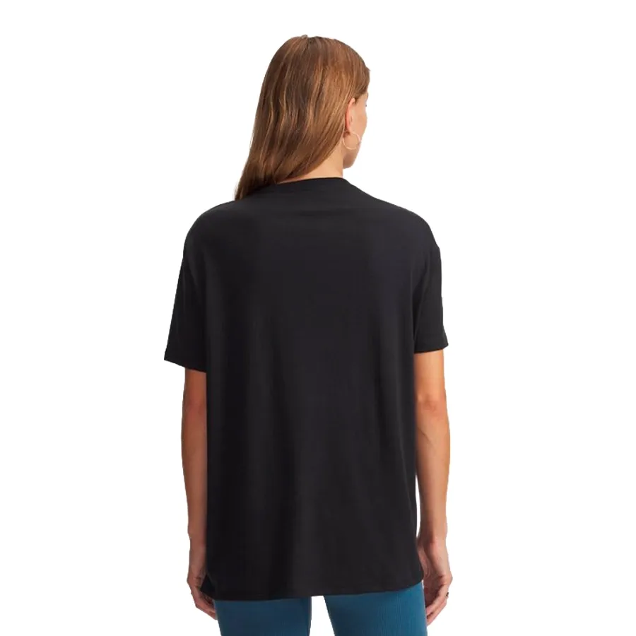 Imagen 1 de 2 de Remera Under Armour Rival Campus Oversize-NEGRO