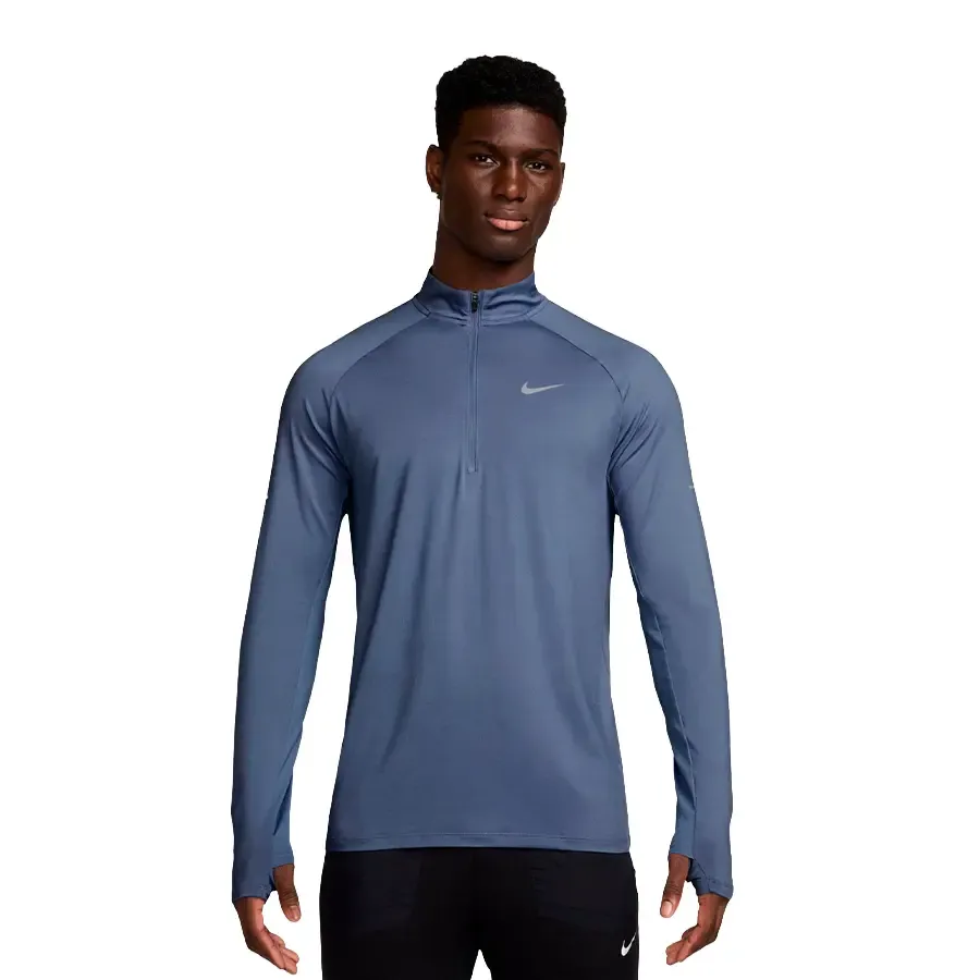 Imagen 1 de 4 de Remera Nike Stride-AERO